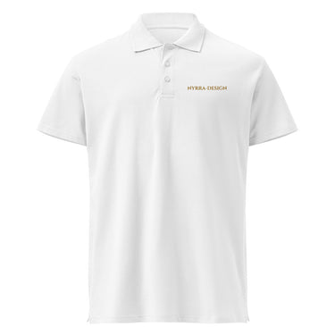 NYRRA-DESIGN Premium-Piqué-Poloshirt Weiß Ton-in-Ton-Logo – Weiß – Frontansicht