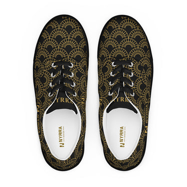 Damen Lace-Up Sneaker Art déco von vorne, Gold-Fächer über Spitze und Seiten, NYRRA auf der schwarzen Zunge