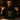 KI-generierte Darstellung eines Designers mit schwarzem T-Shirt und dem Schriftzug „Deine Idee hier“ als Beispiel für individuell gestaltete Shirts.