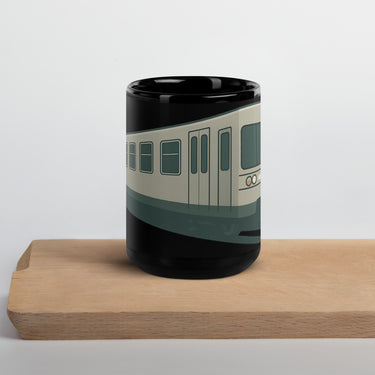 Silberpfeil – Wiener U-Bahn Klassiker Tasse (Schwarz)